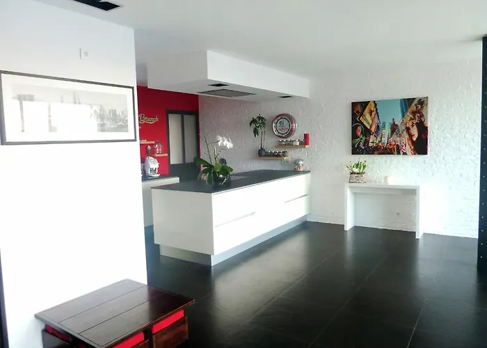 Les Oliviers By Interhome Nice