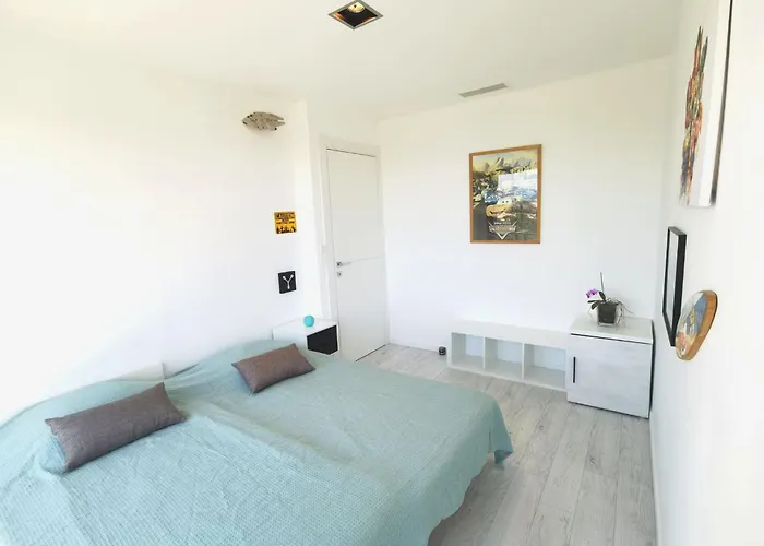 Villa Les Oliviers By Interhome Nice