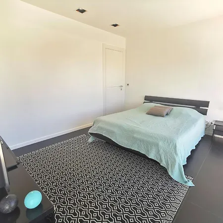 别墅 Les Oliviers By Interhome *